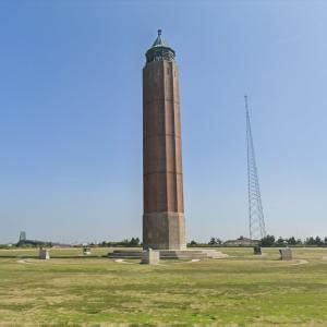 Robert Moses State Park and water tower in Robert Moses State Park, NY - Virtual Globetrotting