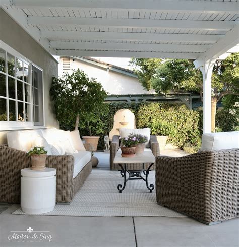 5 Tips for Elevating Your Outdoor Space: Maison de Cinq