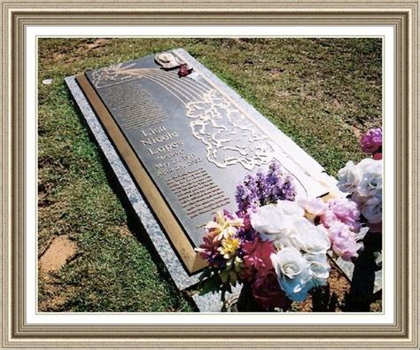 Lisa Lopes Funeral | lol-rofl.com