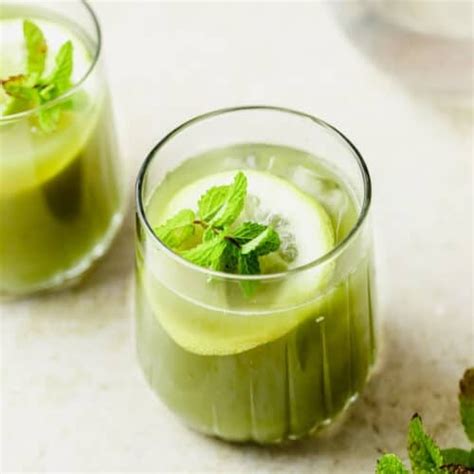 Easy Matcha Lemonade (Starbucks Copycat) - Baking Ginger