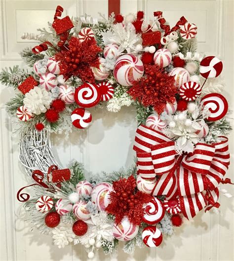 Christmas wreath, holiday wreath, red and white stripes, candy cane, holiday decor, Christmas ...