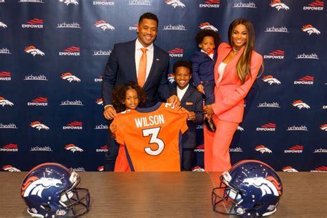 Ciara Laughs Uncontrollably When Asked About Co-Parenting | HuffPost UK ...