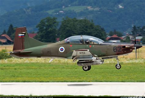 Pilatus PC-9M Hudournik - Slovenia - Air Force | Aviation Photo #5054167 | Airliners.net