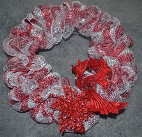 Deco Mesh Christmas Wreath Tutorial - donnahup.com