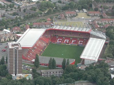 File:Charlton Athletic football ground.jpg - Wikimedia Commons