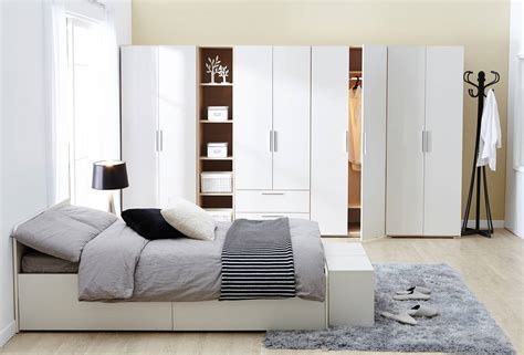 13+ White Wardrobe Designs Ideas | White Bedroom Wardrobes