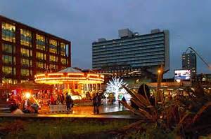 Christmas Fair at Piccadilly Gardens © David Dixon cc-by-sa/2.0 :: Geograph Britain and Ireland