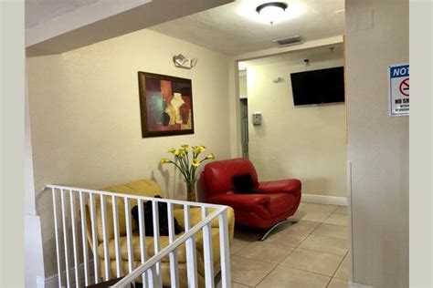 Care and Love Retirement Home | Hialeah, FL | Reviews | SeniorAdvisor