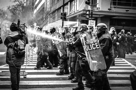 14 resources for journalists covering protests or riots | battleface blog