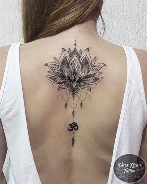 Topo 93+ imagem flor de lótus significado tattoo - br.thptnganamst.edu.vn