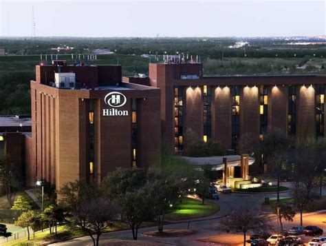 Grapevine (TX) Hilton DFW Lakes Executive Conference Center Hotel ...