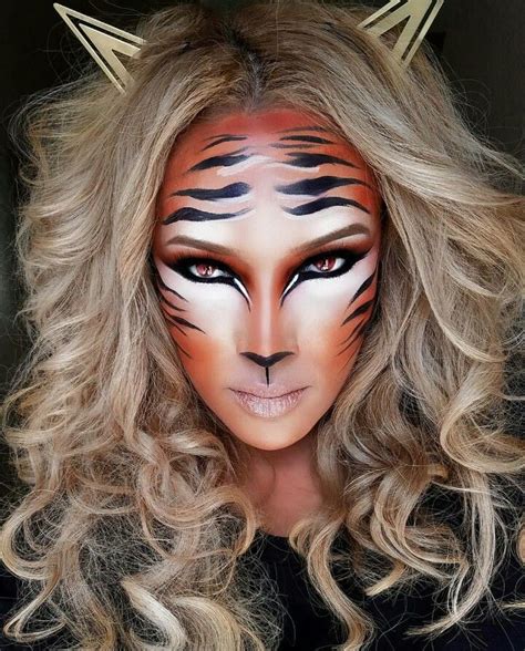 Halloween around the corner! #tiger #makeup | Tiger makeup, Halloween ...