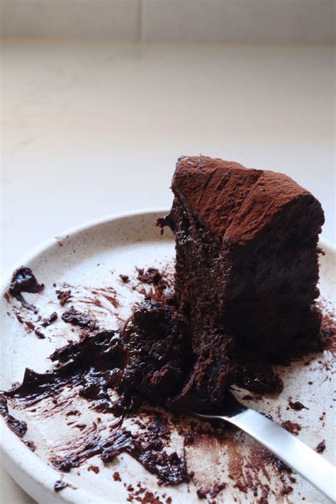 Melting Chocolate Cake – Buttermilk Pantry