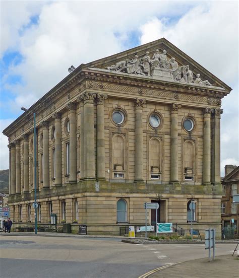 Todmorden Town Hall | Tim Green | Flickr