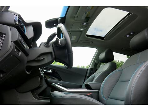 2020 Kia Niro: 192 Interior Photos | U.S. News