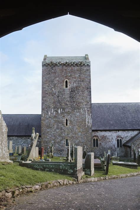 A Local's Guide to Llangennith Beach on South Wales' Glorious Gower Peninsula - Driftwood Journals