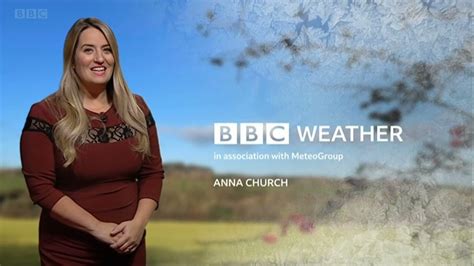 Elise Chamberlain and Anna Church BBC East Midlands Today November 25th - YouTube