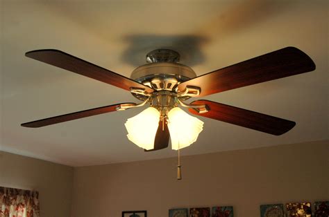 Crayola ceiling fan - 12 concentrations on kids choices - Warisan Lighting