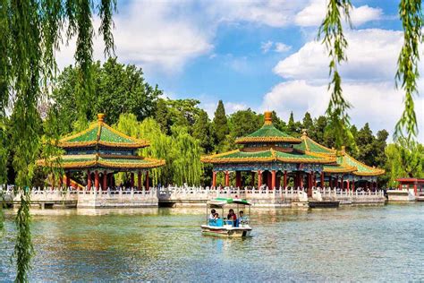 Beihai Park | Best things to do in Beijing