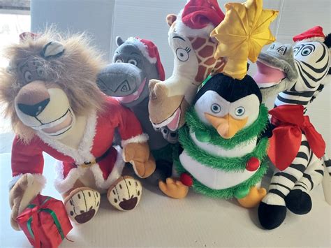 Merry Madagascar Christmas Movie Plush Alex Gloria Marty Melman Stuffed ...