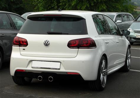 VW Golf VI: Technische Daten | Maße, Leistung, 0-100, PS, Motoren...