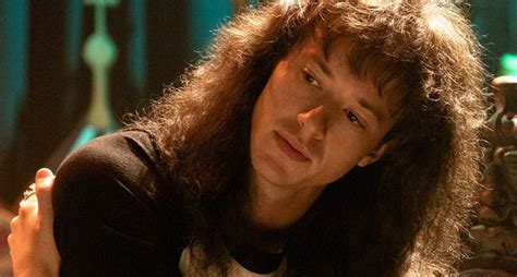 'Stranger Things' Season 4: Joseph Quinn Listened to Thrash Metal - and ...