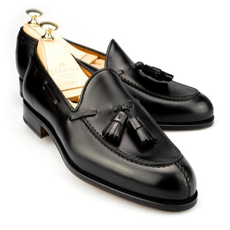 Carmina Shoemaker Tassel Loafer in Black Calf – Gentlemens Footwear