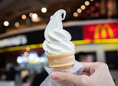 7 Fast-Food Chains With the Best Soft-Serve Ice Cream