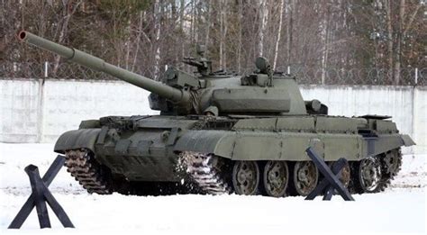 Why Russia is Sending T-62M Tanks to Ukraine: Building a Pro-Moscow Local Force