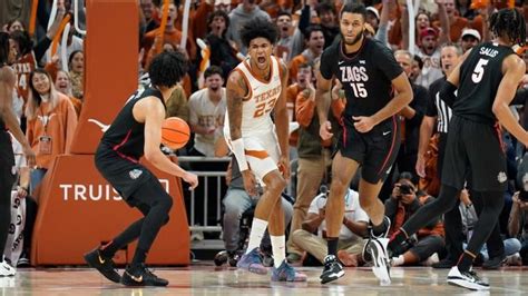 College basketball rankings: Texas makes big leap, Kentucky plummets in ...