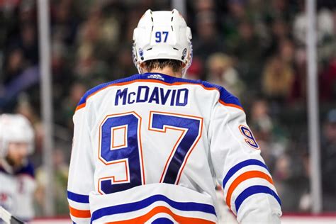 Connor McDavid Suffers An Apparent Injury