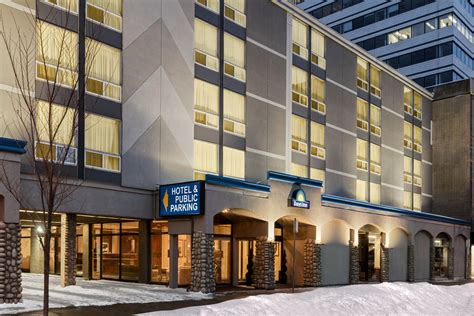 Days Inn by Wyndham Edmonton Downtown | Edmonton, AB Hotels