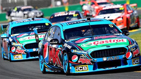 V8 Supercars sign heads of agreement to hold championship race in ...