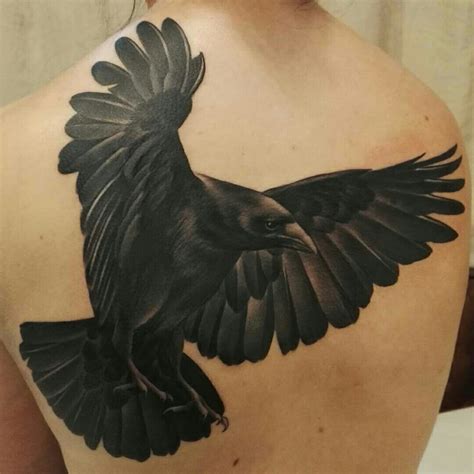 Tattoo done by: @gustavpdc #raven #raventattoo #cuervo #crow #crowtattoo | Crow tattoo design ...