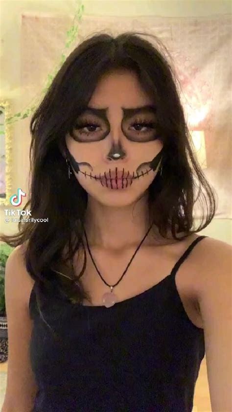 Makeup Halloween Calavera | Maquillaje de ojos, Ideas de maquillaje fáciles, Maquillaje con ...