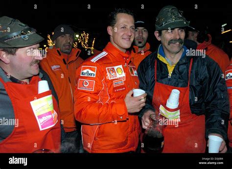 Michael schumacher und ferrari team hi-res stock photography and images ...