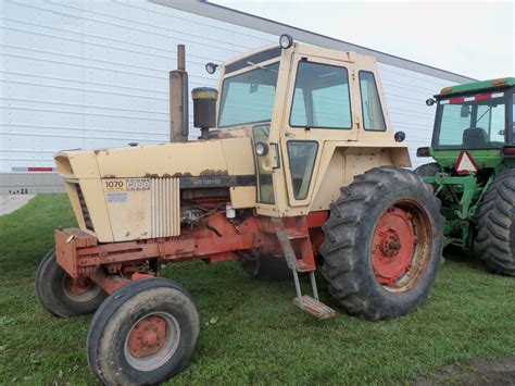 Case 1070 Red Tractor, Agri, Farm Equipment, Rubber Tires, Old And New ...