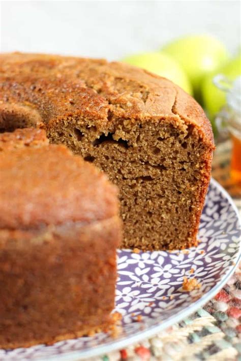 The best honey cake recipe - Hispana Global