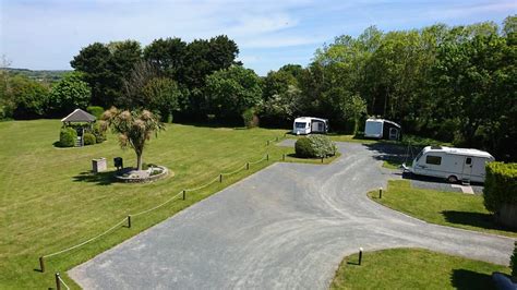 Cornwall's Top 10 Adult Only Camping and Caravan Sites - The Expert Camper