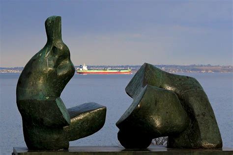 Modern aRt at the sea | A bronze thing by Henry Moore at Lou… | Flickr