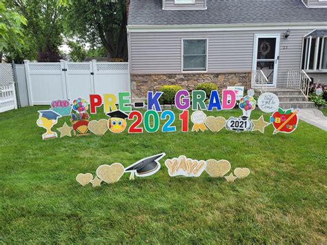 Graduation Signs