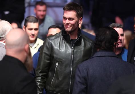 Sports world wishes Tom Brady a Happy Birthday as he turns 43