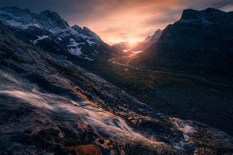 Image result for greenland sunrise winter | Mountain photography, Photography tours, Landscape ...