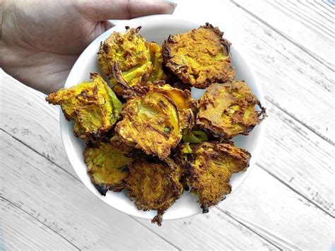 Recipe: Baked Onion Bhajis