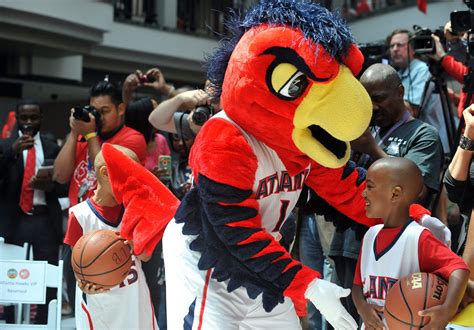 Atlanta Hawks Mascot