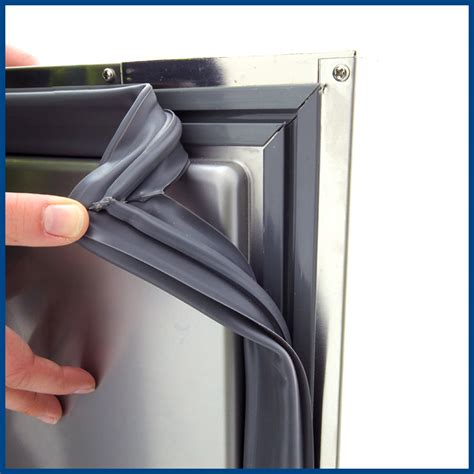 Removable Door Gasket, For REFRIGERATION, Thickness: 3-100MM, Rs 150 /meter | ID: 6789790755