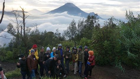 Bukit Sikunir Dieng