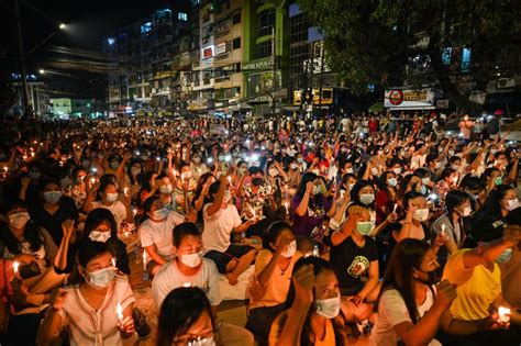 Photos: Protests Continue in Myanmar, Despite Crackdown - The Atlantic