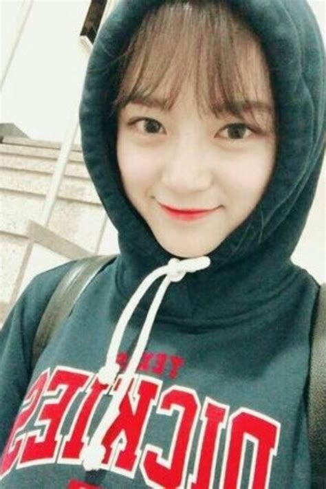 School 2017, Kim Sejeong, Ioi, Songs, Hoodies, Face, Sweaters, Fashion, Moda