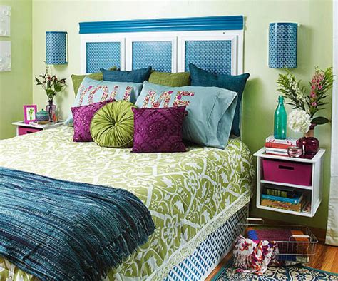 Use Analogous Color Schemes for Fool-Proof Decorating